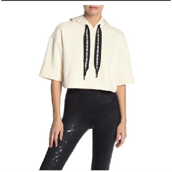 ALO Yoga Tops - Alo Yoga Air Land Ocean Short Sleeve Crop Hoodie Pristine cream boxy New Small
